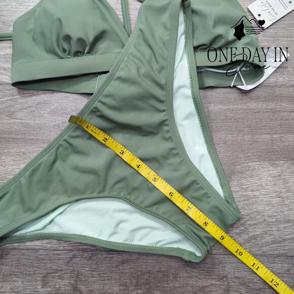 Cupshe Tie Back Triangle Bikini Swimsuit Size S - Picture 6 of 7